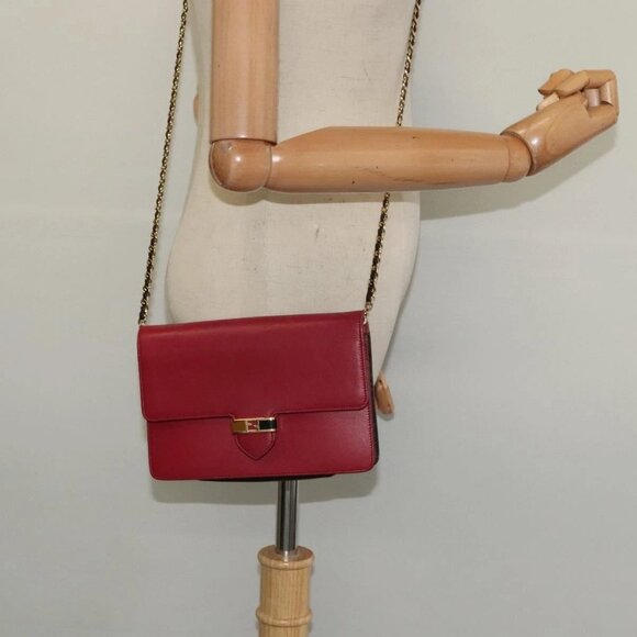 FENDI Chain Shoulder Bag Leather Red Gold Auth 125939 - Picture 14 of 16